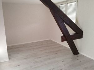 F1 sur Sedan a 200m de la gare