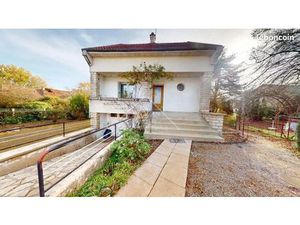 Maison 5 pièces 101 m²