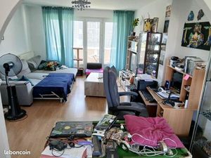 Appartement voiron centre t4 de 88 m² avec balcons