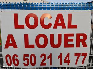 Local à louer ou éventuellement à vendre