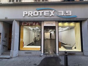 Local 141 m² MARSEILLE