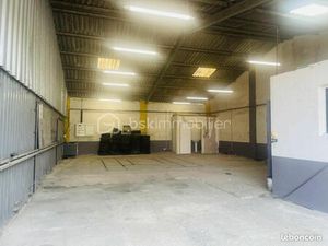 Local commercial 150 m²