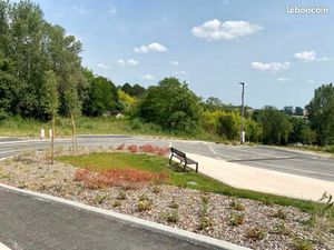 Terrain 1 354 m² Clermont Le Fort