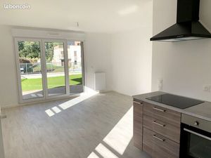 APPARTEMENT 2 PIECES DE 45 m² AVEC PARKING  TERRASSE ET JARDIN