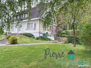 Propriété 7 pièces 168 m²