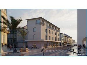 Plateau T5 à aménager- Hyper centre Dax