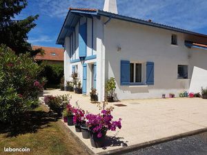 Maison à vendre idéalement située entre le Pays Basque et les Landes
