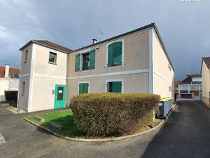 Studio 1 pièce 28 m²