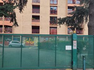 Studio bd koenig très bien entretenu