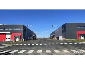 Local d'activité 1 278 m²