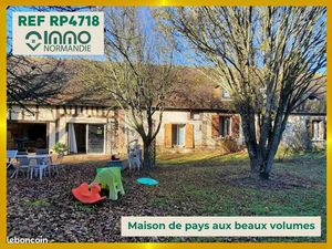 Maison 8 pièces 170 m²