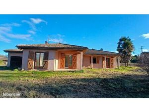 Maison 5 pièces. 120m2 +30m2 garage a Manciet