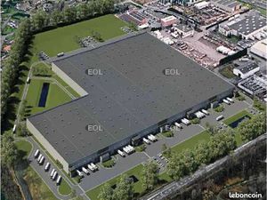Local logistique 42 093 m²