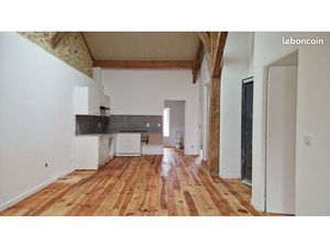 APPARTEMENT 66m² à LOUER 650 hors charges