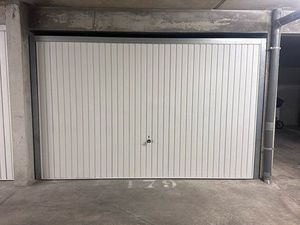 Garage fermé stiletto