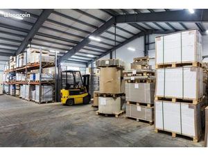 Local d'activité 760 m²