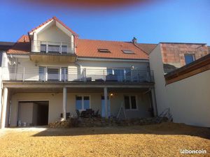 Très beau F3 de 95m2 avec terrasse et jardin