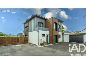 Maison 8 pièces 170 m²