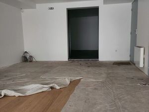 Loue local commercial ou bu