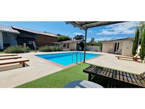 Maison entièrement rénovée avec piscine