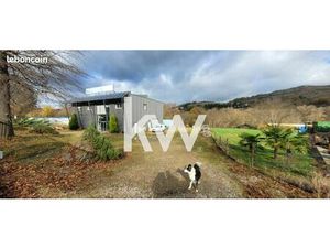 Local d'activité 440 m²