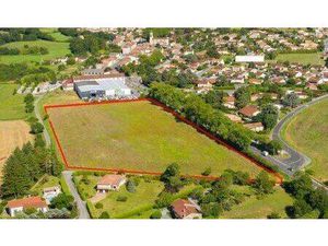 Terrain constructible viabilisé à vendre