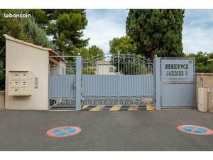 Festival d’Avignon – Propriété 6 chambres / 12 couchages – Porte Saint-Lazare