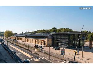 Local commercial 199 m²