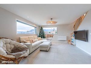 Propriété 4 pièces 109 m²