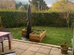 T3 Rénové DPE : C avec Jardin Privatif dans Résidence arborée et Sécurisée