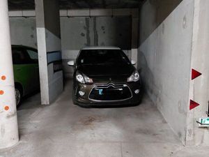 Place de parking sous-terrain Résidence Duchesse Anne