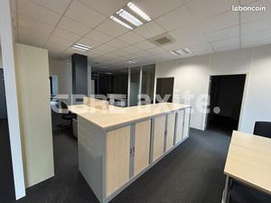 Bureaux 78 m²