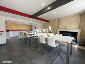 Maison 5 pièces 289 m²