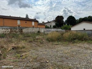 Terrain viabilisé sur albon