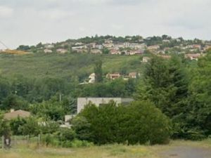 Terrain 367 m² Veyre Monton