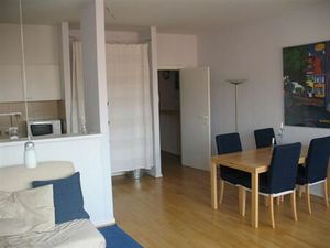 RUE DE NAMUR APPARTEMENT MEUBLE CALME LUMINEUX DERNIER ETAGE