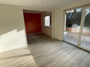 Location appartement dans une petite residence dans un parc arboré