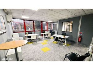 Bureau 75m² Zone Franche  climatisé  équipé et fibre haut débits  parking  7 postes Lormon