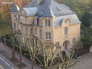 Bureau de Standing Emplacement rare pour activité commerciale et libérale