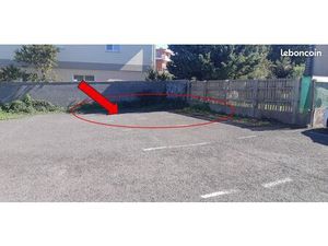 Place de parking 13.5m²