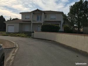 Location maison T6 Montbartier