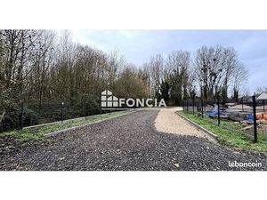 Terrain 2 400 m² Le Controis En Sologne