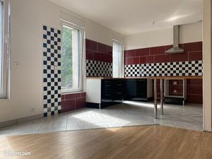 Appartement 2 pièces 64 m²