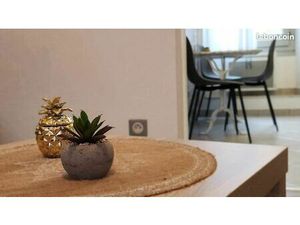 Studio 1 pièce 27 m²