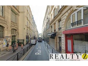 Local commercial 107 m²