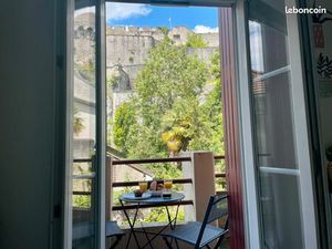 Appartement T2 meublé locatif de 33 71m2  rénové  au cœur de Lourdes