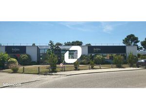 Bureau 862 m²