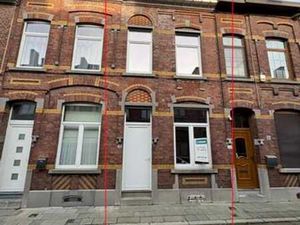 Maison de +-110m² sur 1are. Toiture et châssis neufs  jardin