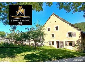 Ferme 11 pièces 151 m²