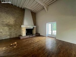 Longère 9 pièces 375 m²